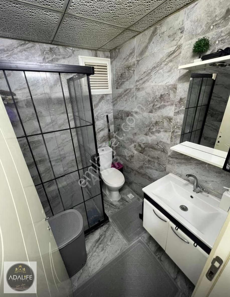 Arakat Geniş Balkonlu Merkezde 2+1 Satılık Apart - Görsel 5