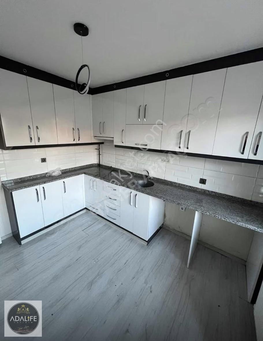 Arakat Geniş Kullanışlı 2+1 Fırsat Daire