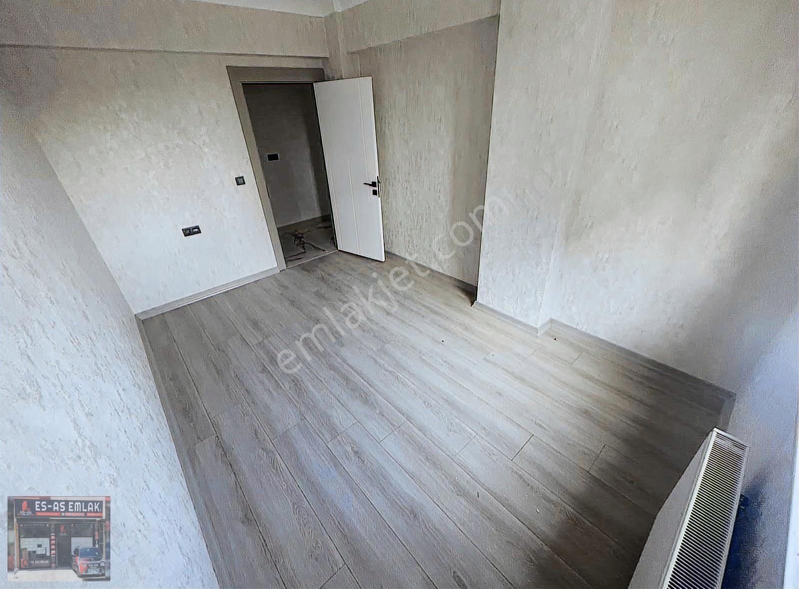 Es-as'tan Fevzi Çakmak Mah.de 4+1 Ön Cephe Megalüx Yapılı Daire - Görsel 7