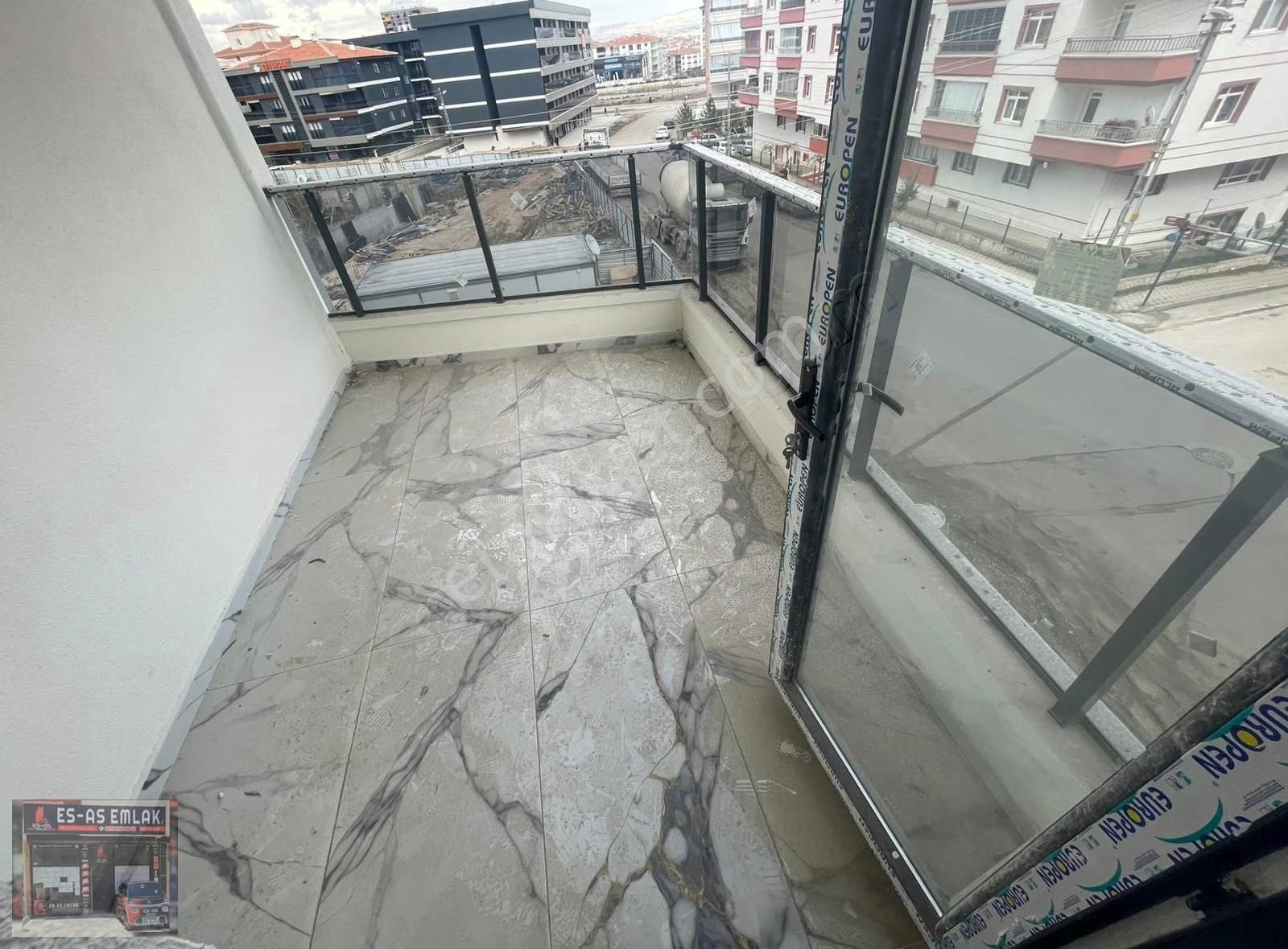 Es-as'tan Fevzi Çakmak Mah.de 4+1 Ön Cephe Megalüx Yapılı Daire - Görsel 23