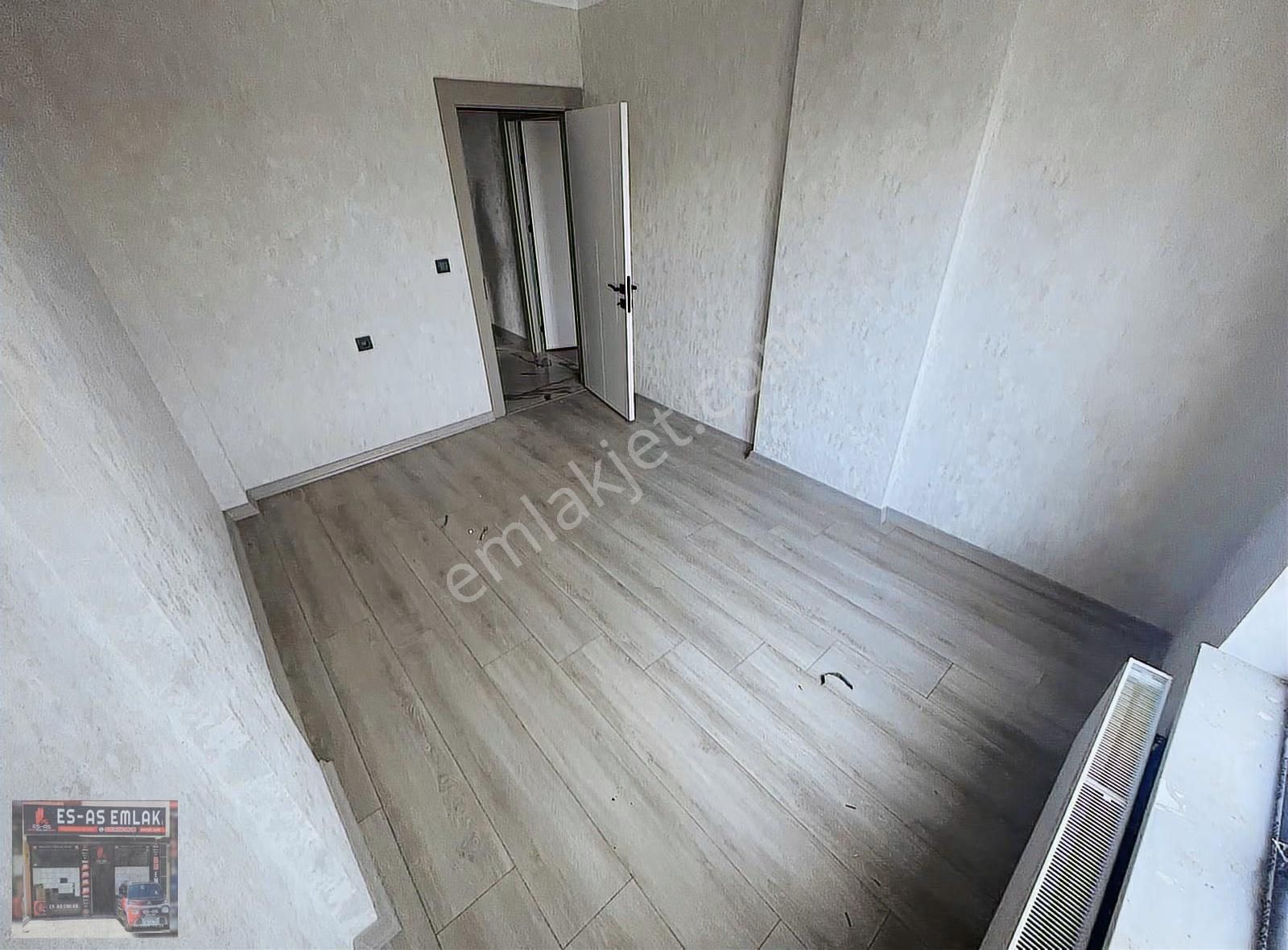 Es-as'tan Fevzi Çakmak Mah.de 4+1 Ön Cephe Megalüx Yapılı Daire - Görsel 25