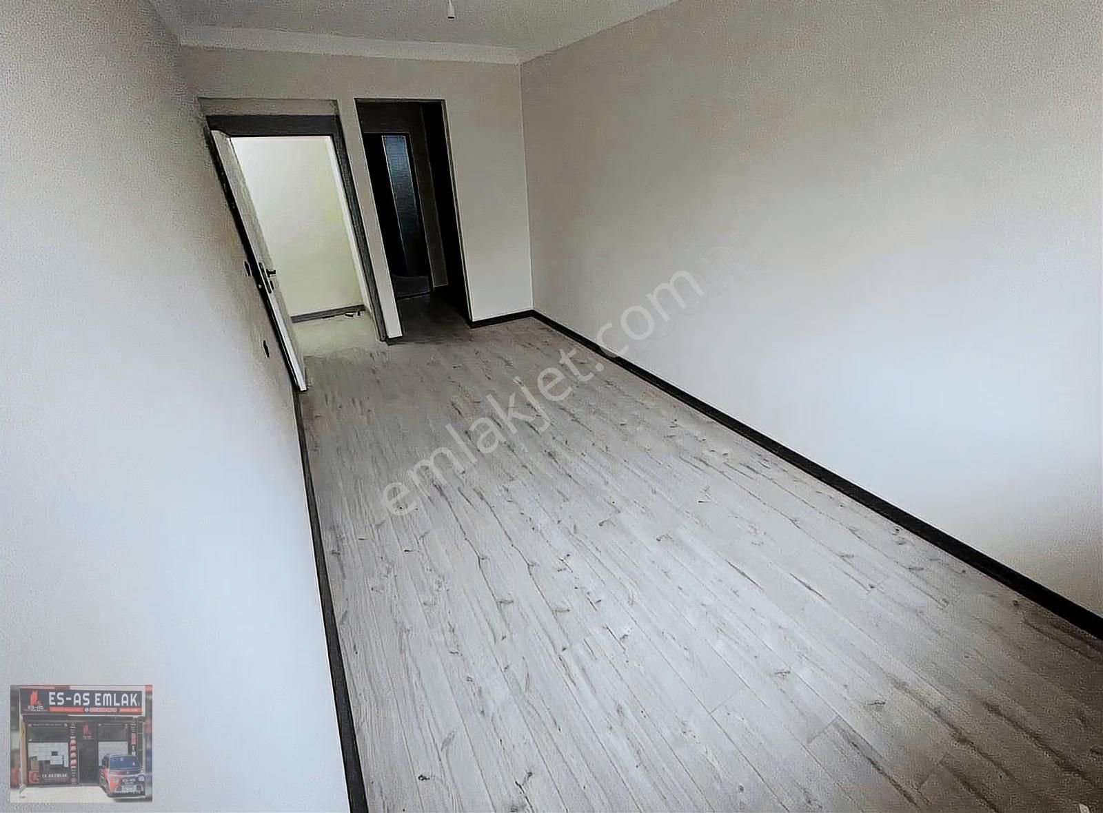 Es-astan Menderes'te Geniş Kullanım Alanlı Işıltılı 3+1 Dairemiz - Görsel 27