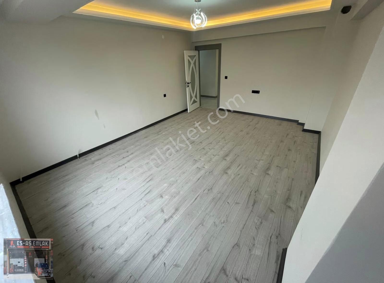 Es-astan Menderes'te Geniş Kullanım Alanlı Işıltılı 3+1 Dairemiz - Görsel 6