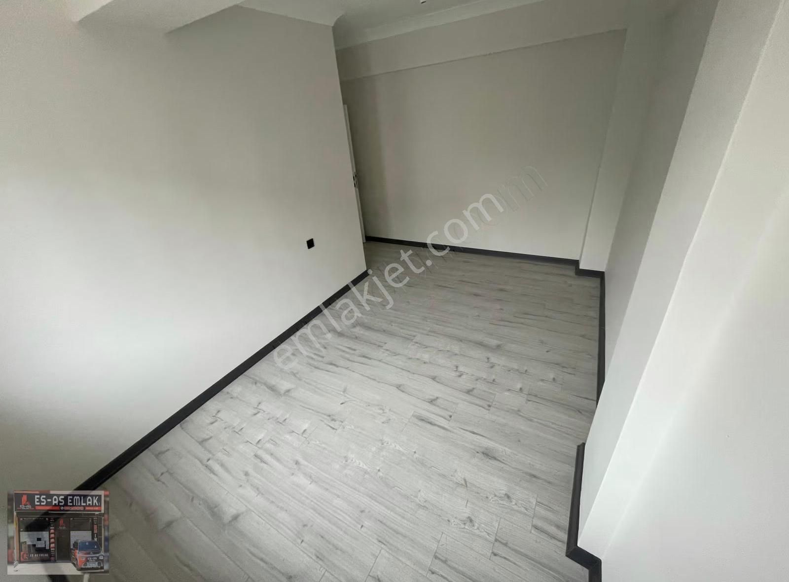 Es-astan Menderes'te Geniş Kullanım Alanlı Işıltılı 3+1 Dairemiz - Görsel 15