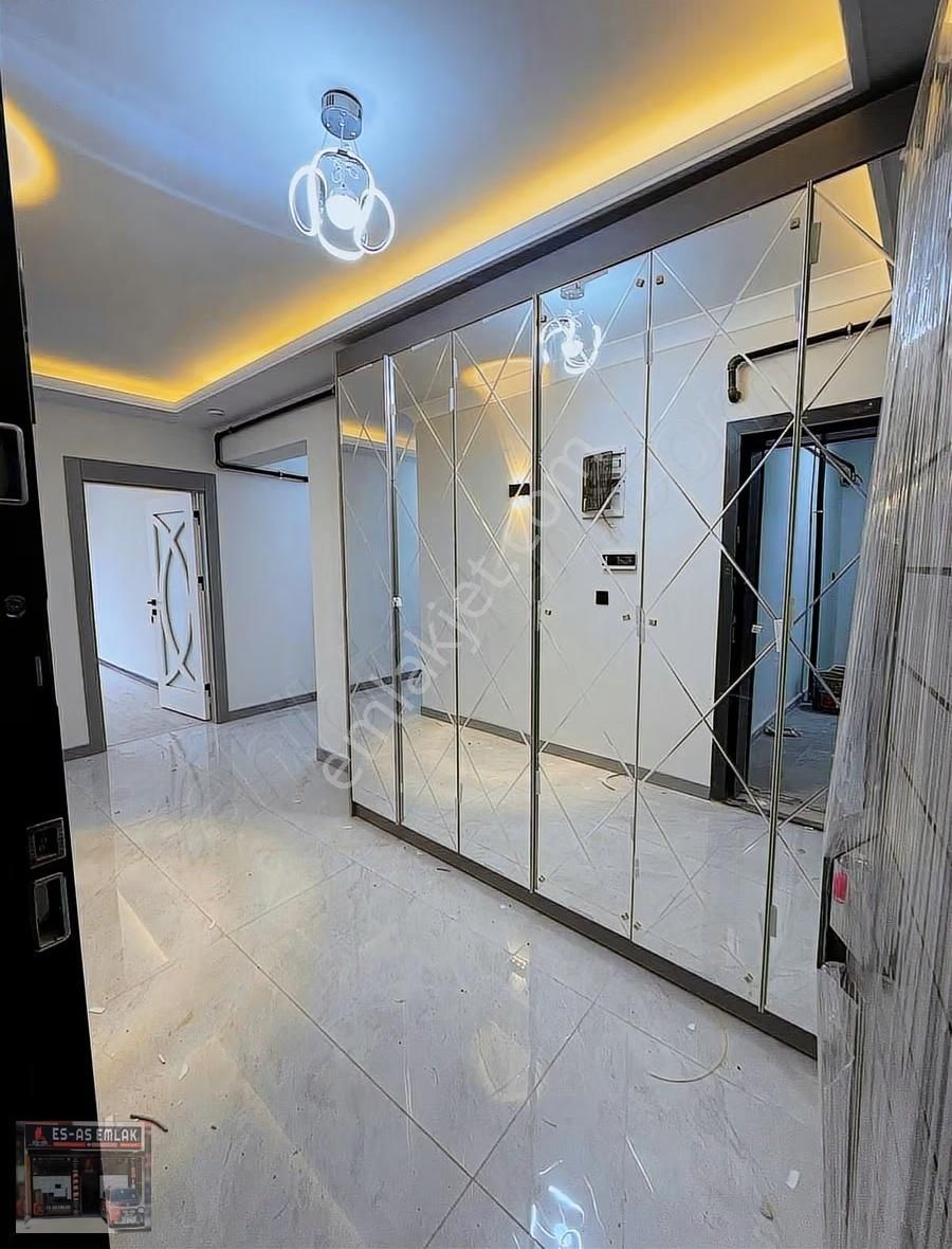 Es-astan Menderes'te Geniş Kullanım Alanlı Işıltılı 3+1 Dairemiz - Görsel 22