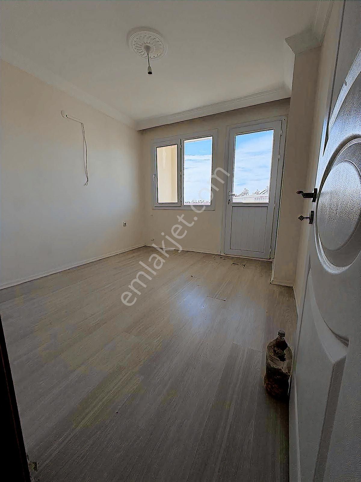 Çarşı Merkez Ön Cephe Asansörlü Geniş Teraslı 3+1 Daire - Görsel 11
