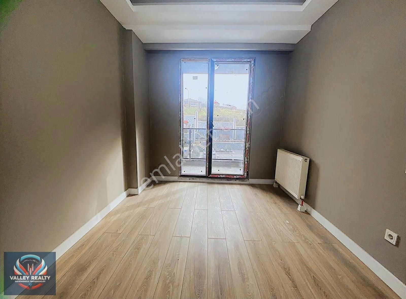 Valleyden Rumeli Mah. Site İçinde, Havuzlu 1+1 Satılık Daire! - Görsel 12