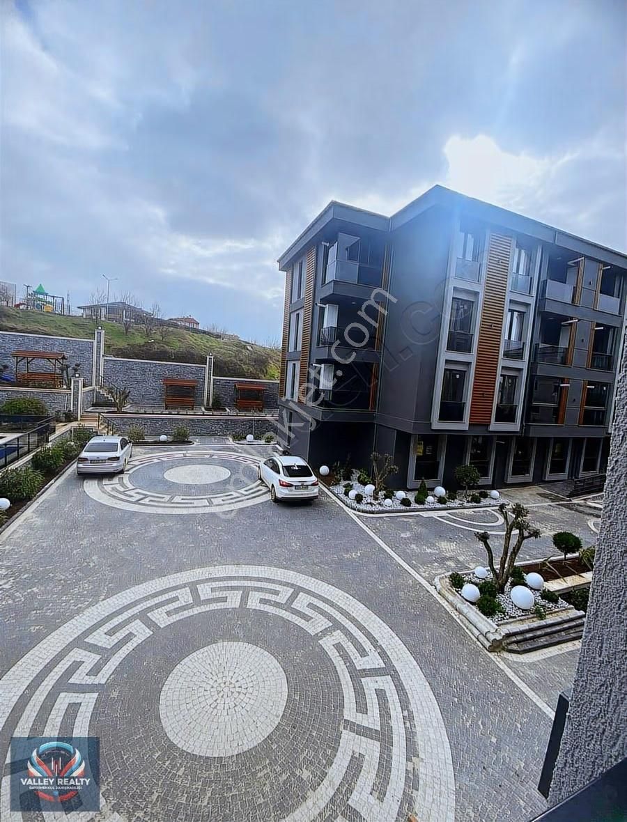 Valleyden Rumeli Mah. Site İçinde, Havuzlu 1+1 Satılık Daire! - Görsel 3