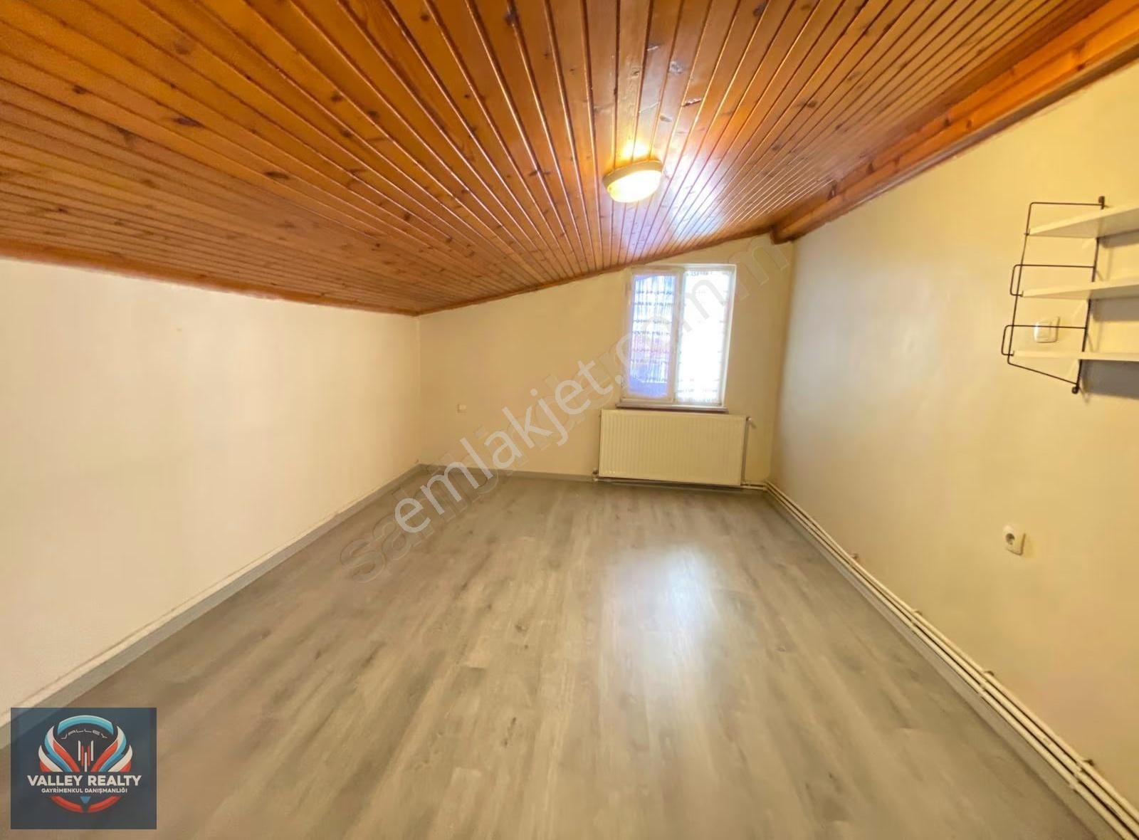 Valleyden Nusratiye Mah. Teraslı, Çatı Katı 2+1 Satılık Daire! - Görsel 23