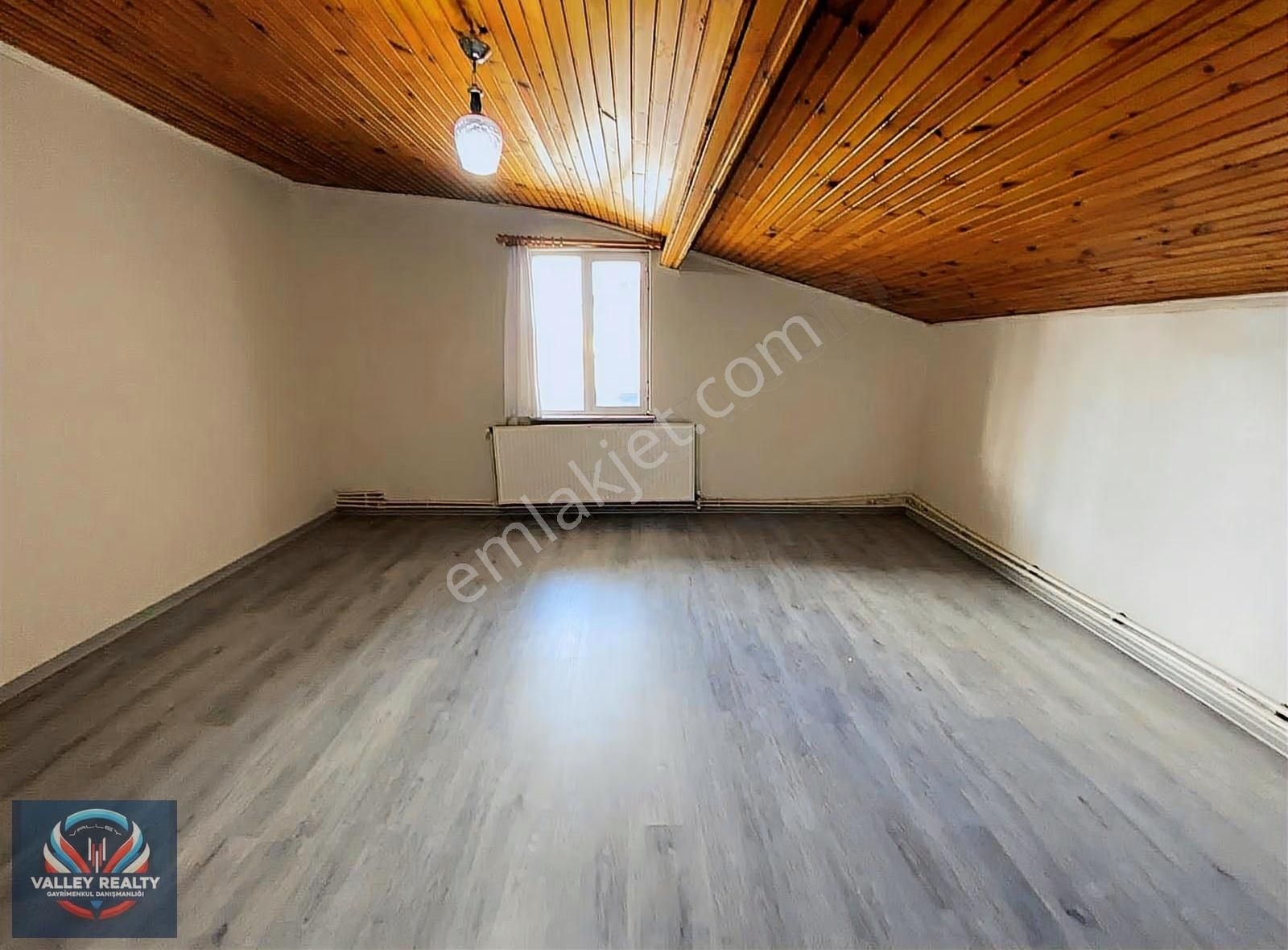 Valleyden Nusratiye Mah. Teraslı, Çatı Katı 2+1 Satılık Daire! - Görsel 5