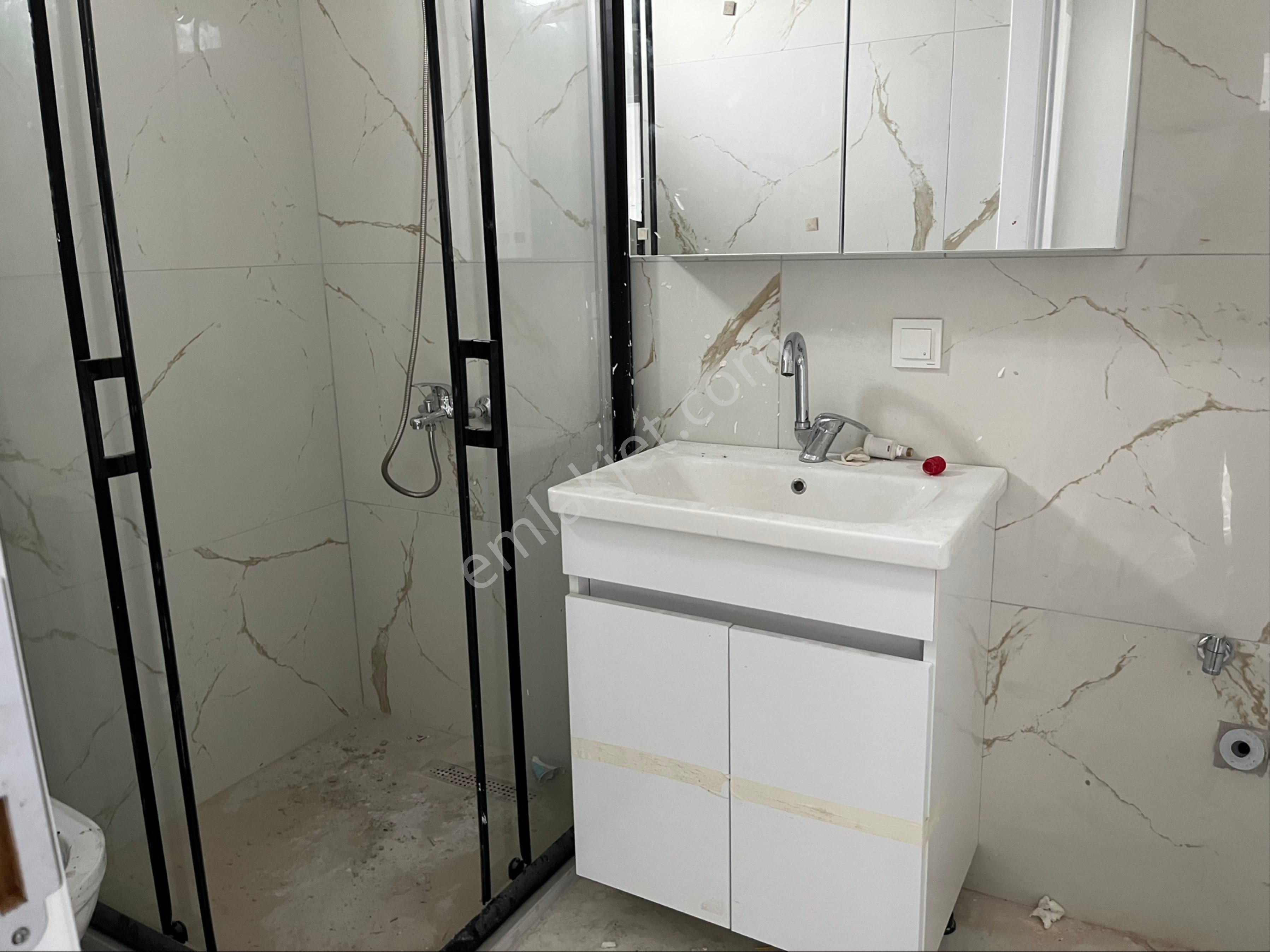 Satılık 3+1 130m2 Birinci Kat Gebze Barış Mah - Görsel 13