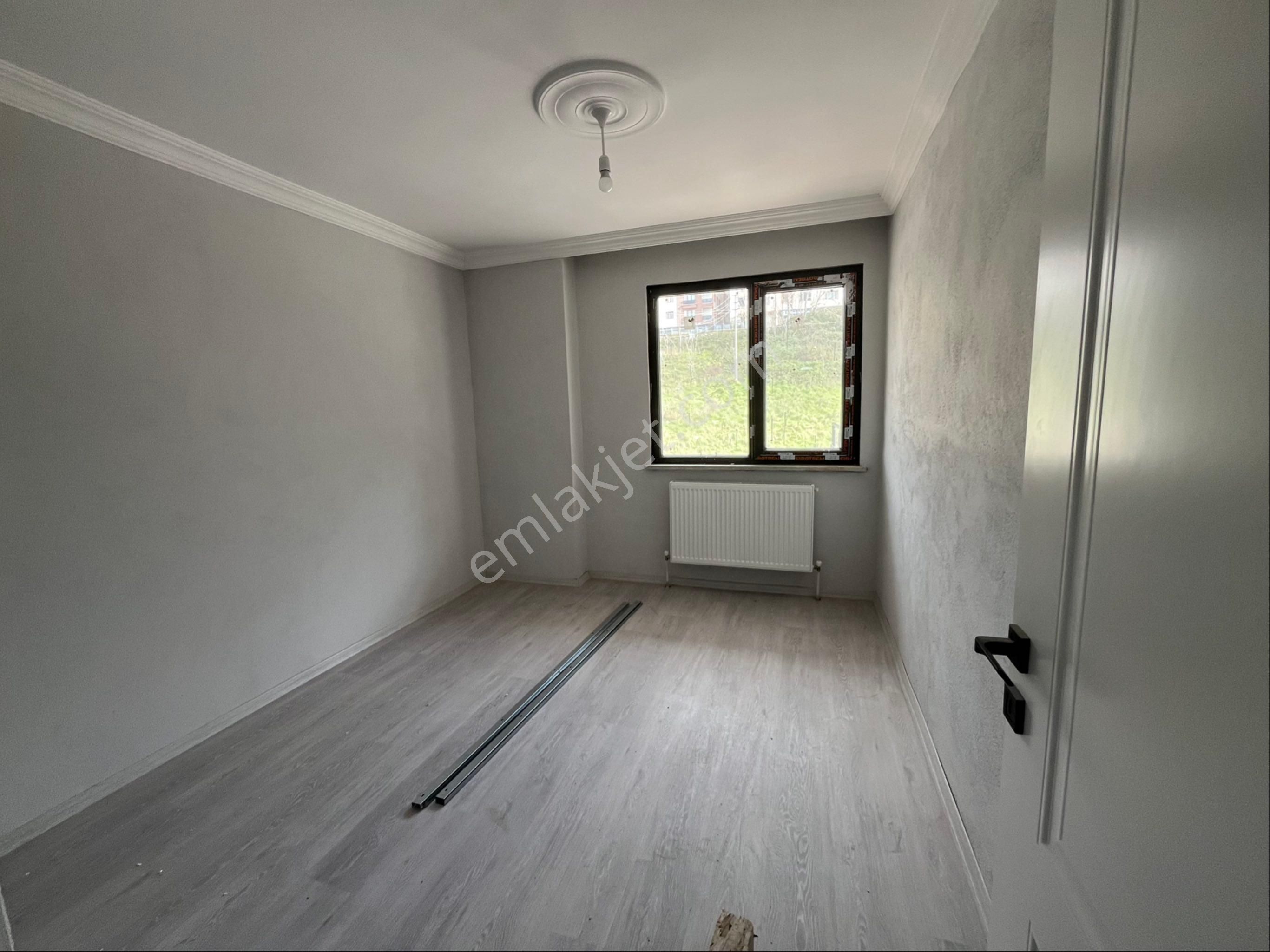 Satılık 3+1 130m2 Birinci Kat Gebze Barış Mah - Görsel 3