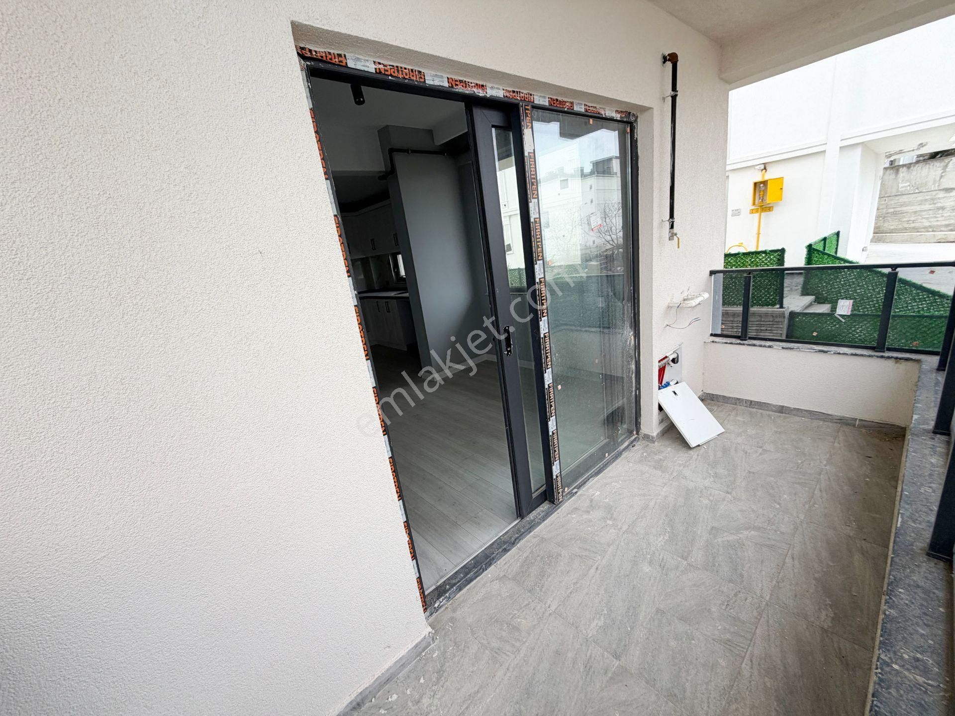 Sıfır İskanlı Tramvaya 600 Metre 2+1 Satılık - Görsel 9