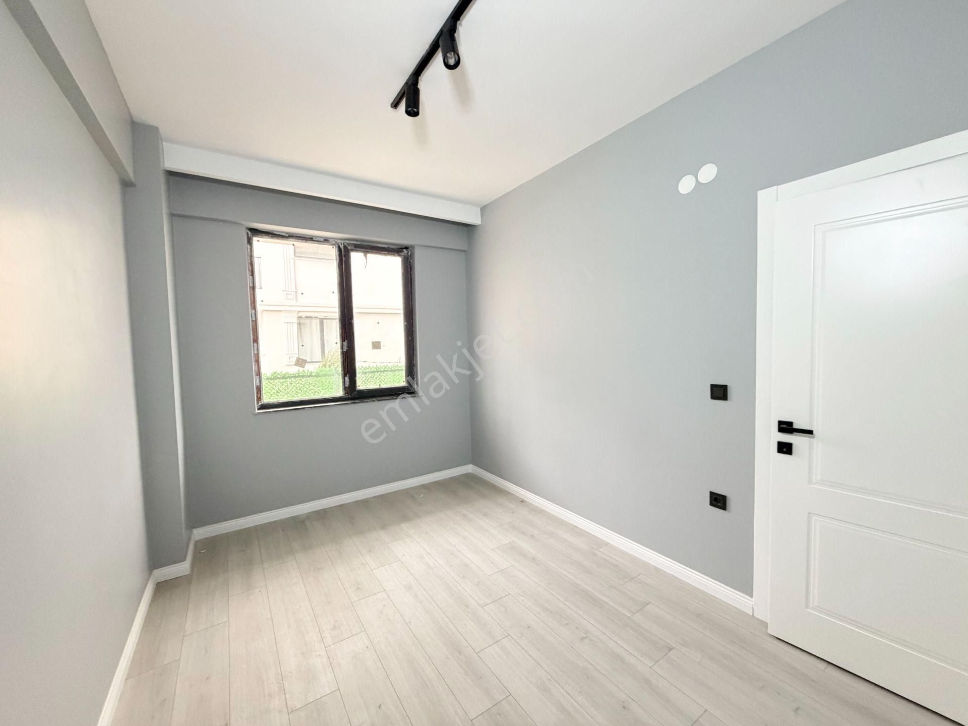 Sıfır İskanlı Tramvaya 600 Metre 2+1 Satılık - Görsel 13