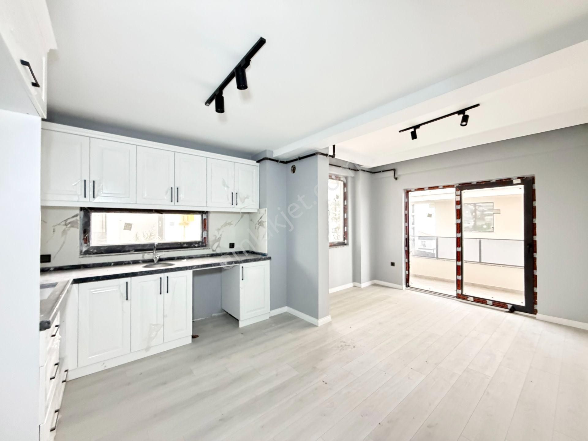 Sıfır İskanlı Tramvaya 600 Metre 2+1 Satılık - Görsel 6