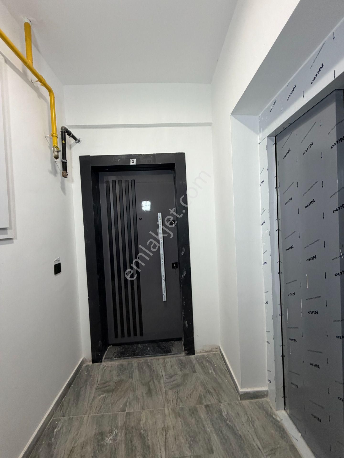 Sıfır İskanlı Tramvaya 600 Metre 2+1 Satılık - Görsel 18