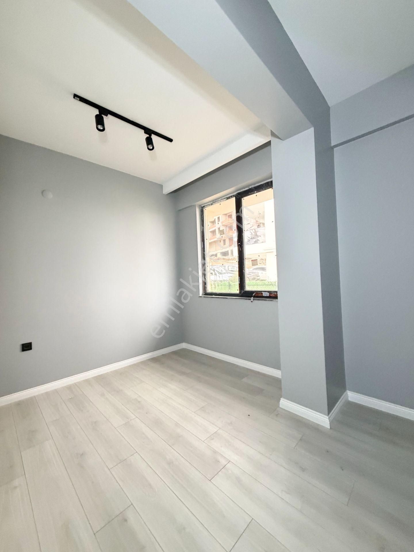 Sıfır İskanlı Tramvaya 600 Metre 2+1 Satılık - Görsel 10