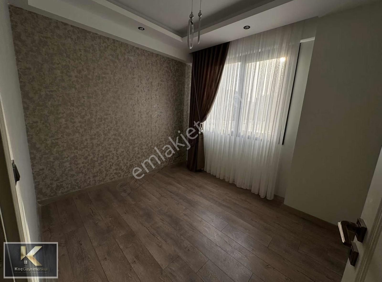 Kent Meydanı Yanı Satılık 3.5+1 Sıfır Fırsat Daire - Görsel 13