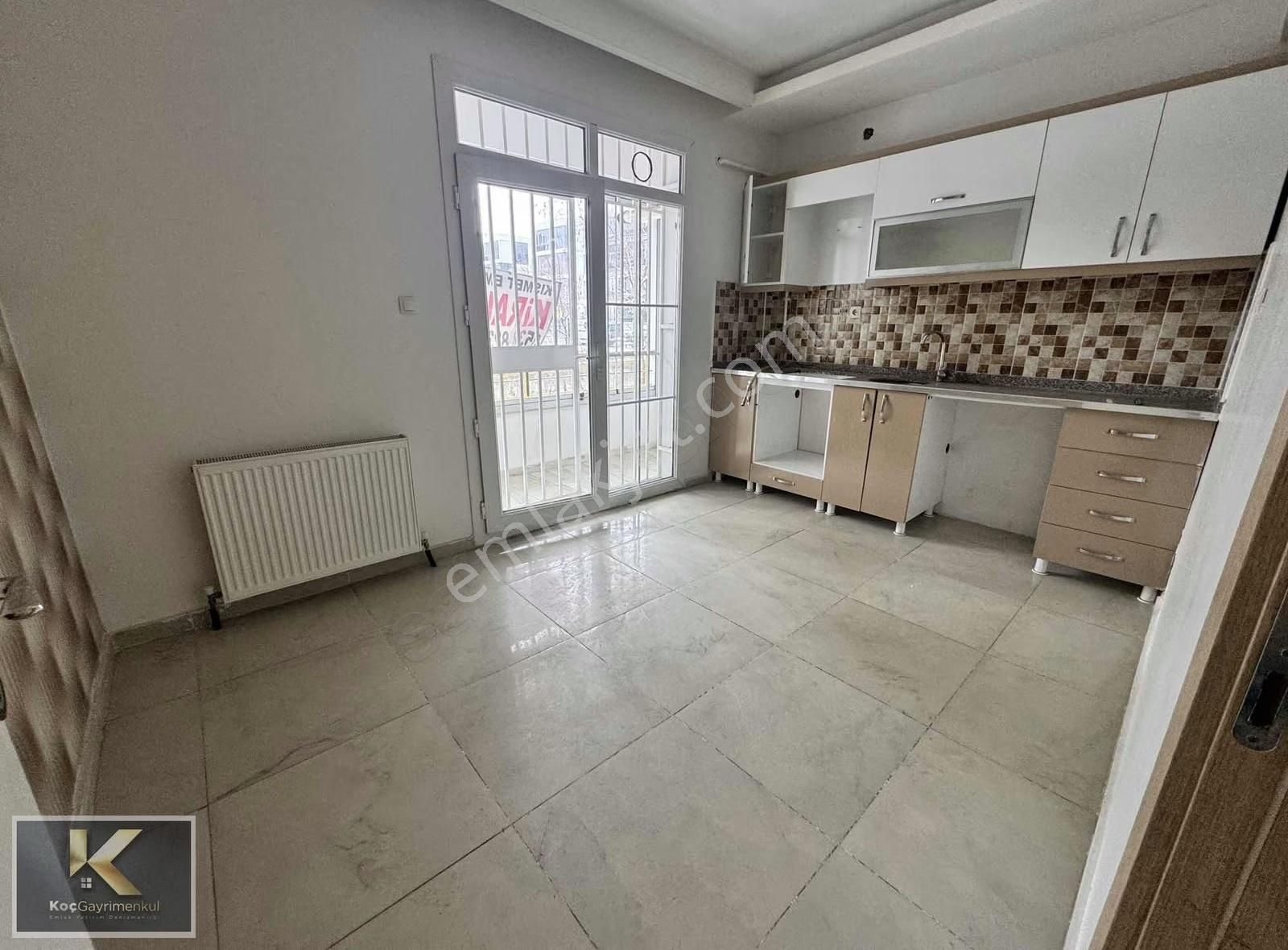 Siverek Caddesinde Kiralık 2+1 Daire - Görsel 7