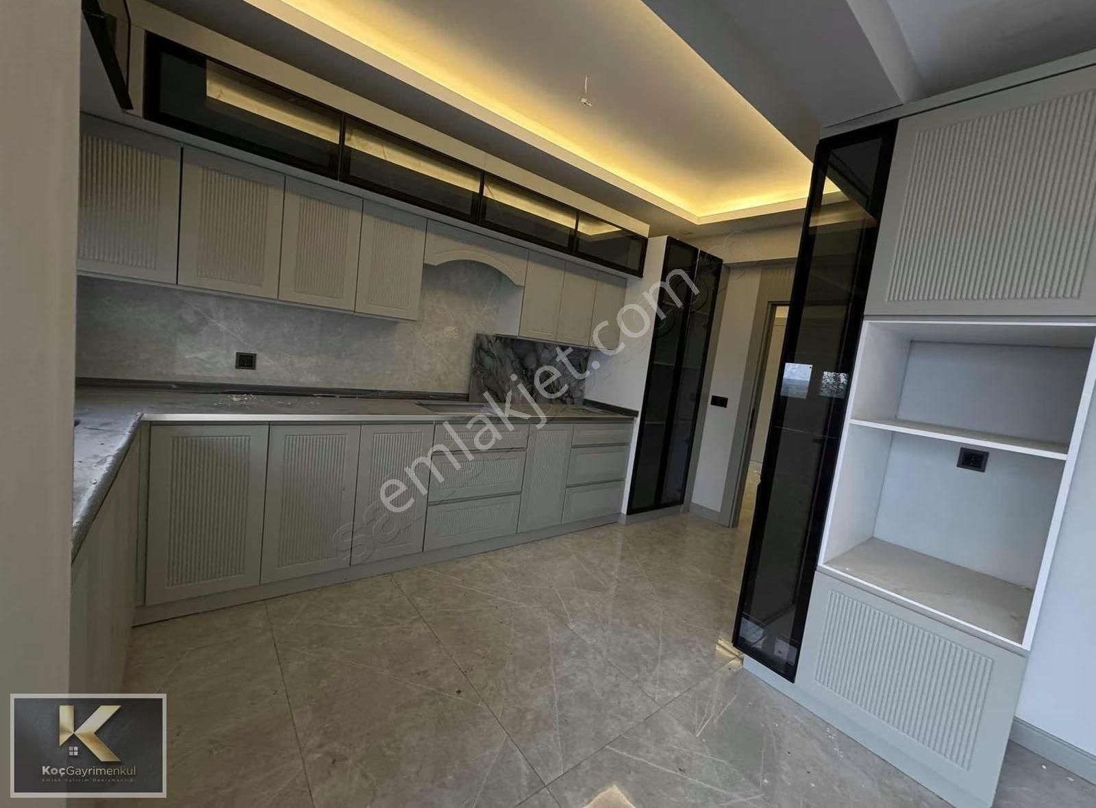 Siverek Caddesi Üzeri Satılık 3.5+1 Fırsat Daire - Görsel 18