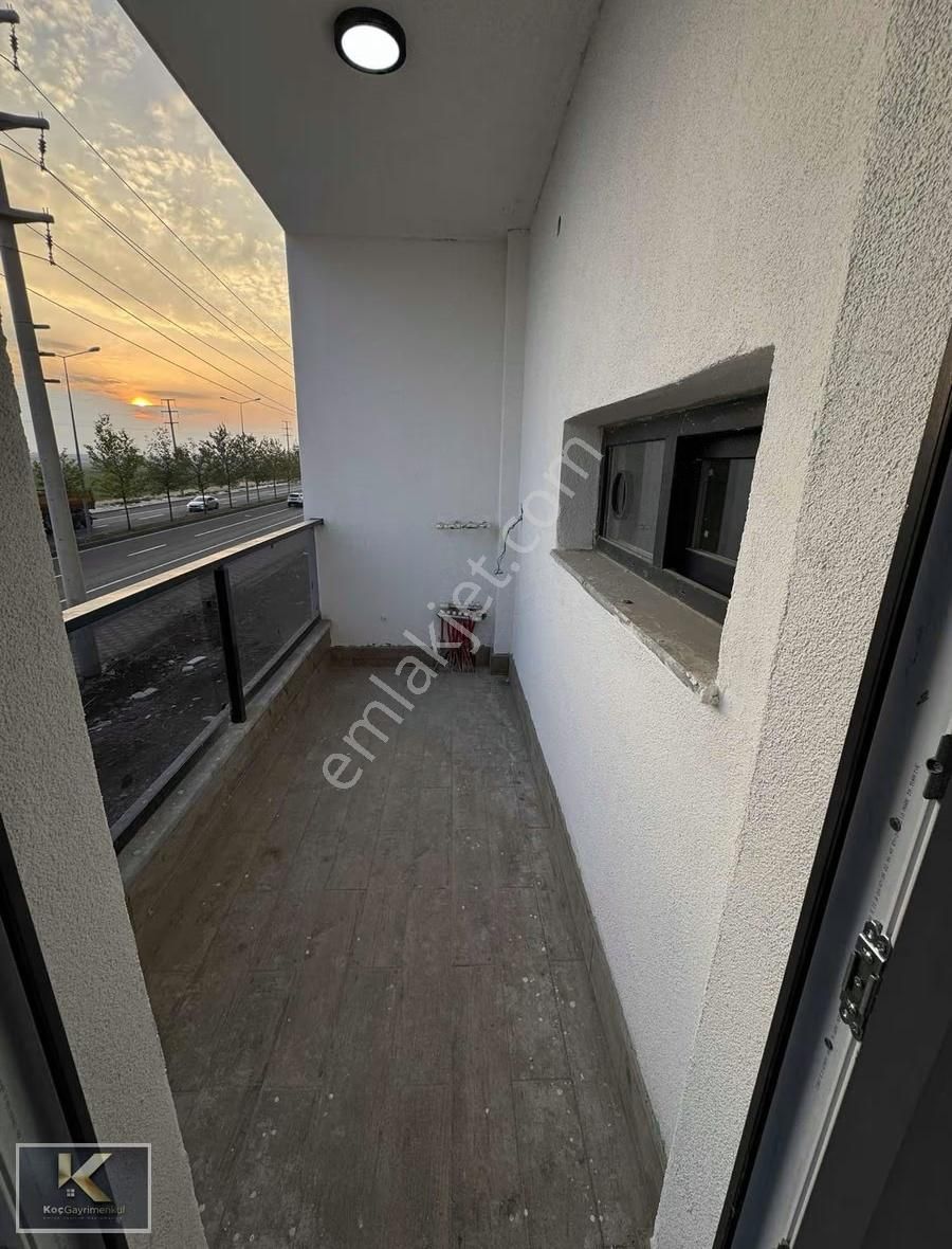 Siverek Caddesi Üzeri Satılık 3.5+1 Fırsat Daire - Görsel 16