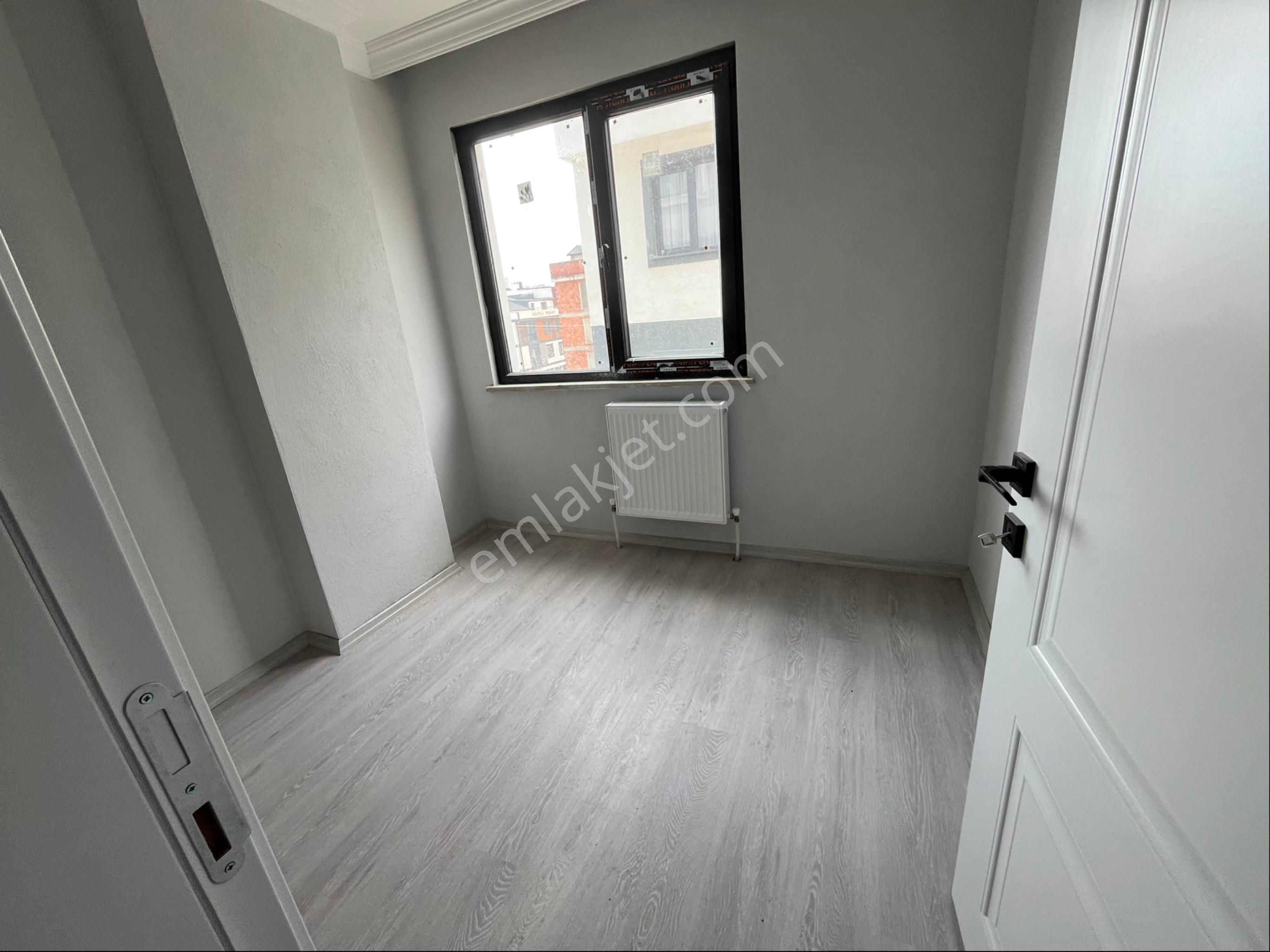 Satılık 1+1 60m2 Giriş Kat Gebze Barış Mah - Görsel 3