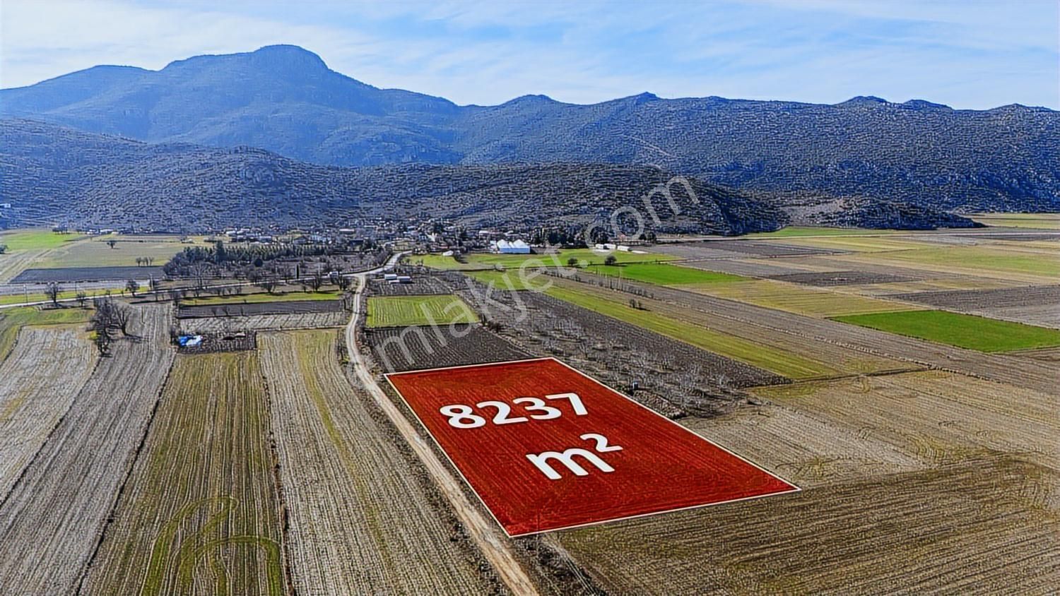 Burdur Bucak Karaaliler Köyü^nde 8237 M2 Satılık Tek Tapu Tarla - Görsel 11