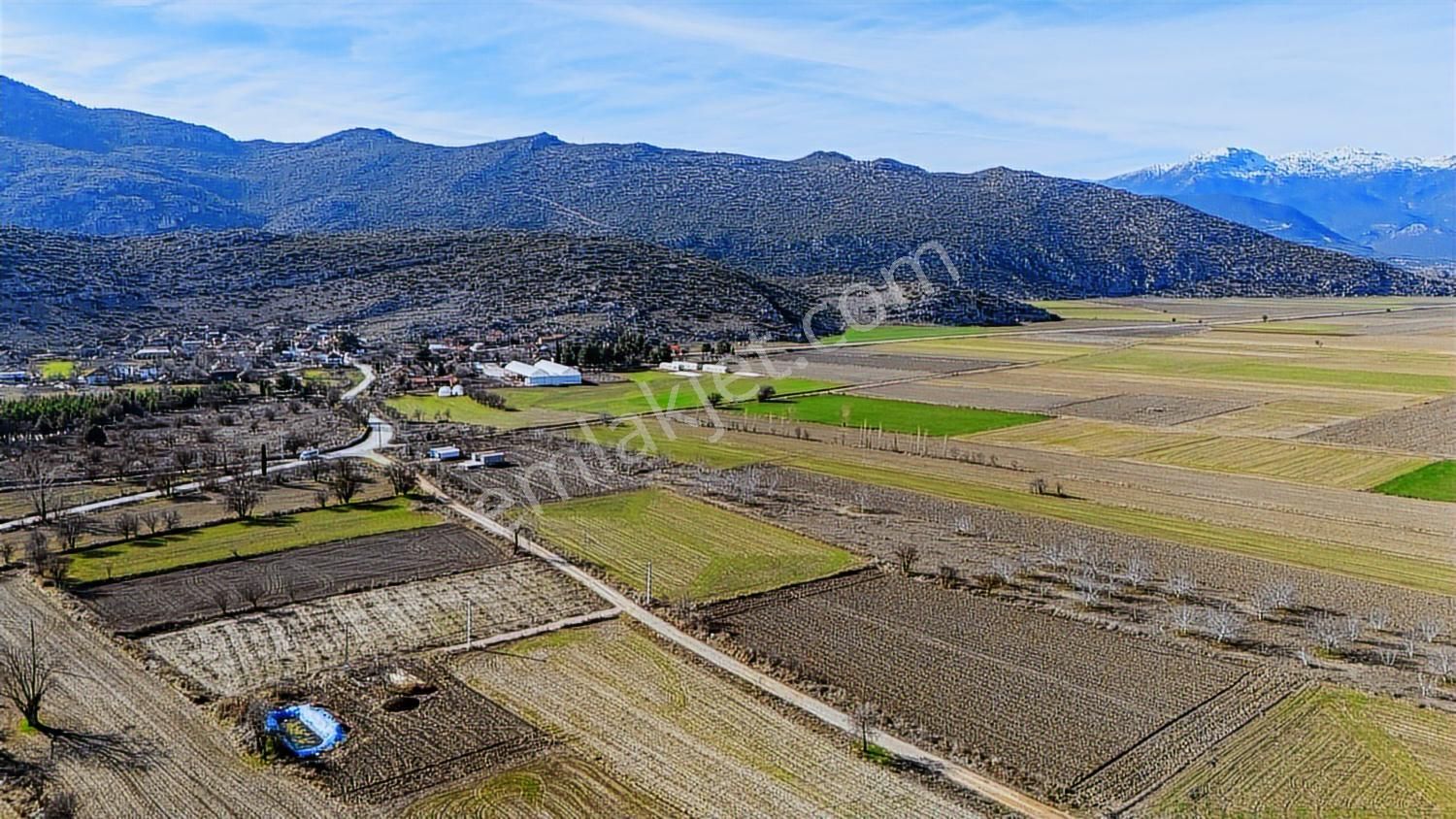 Burdur Bucak Karaaliler Köyü^nde 8237 M2 Satılık Tek Tapu Tarla - Görsel 23