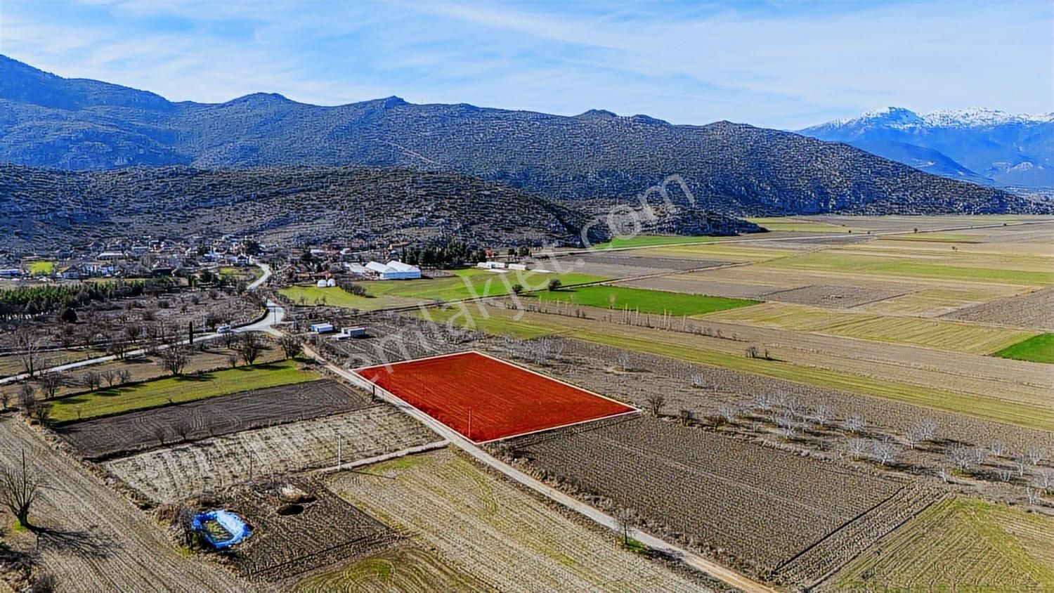 Burdur Bucak Karaaliler Köyü^nde 8237 M2 Satılık Tek Tapu Tarla - Görsel 18