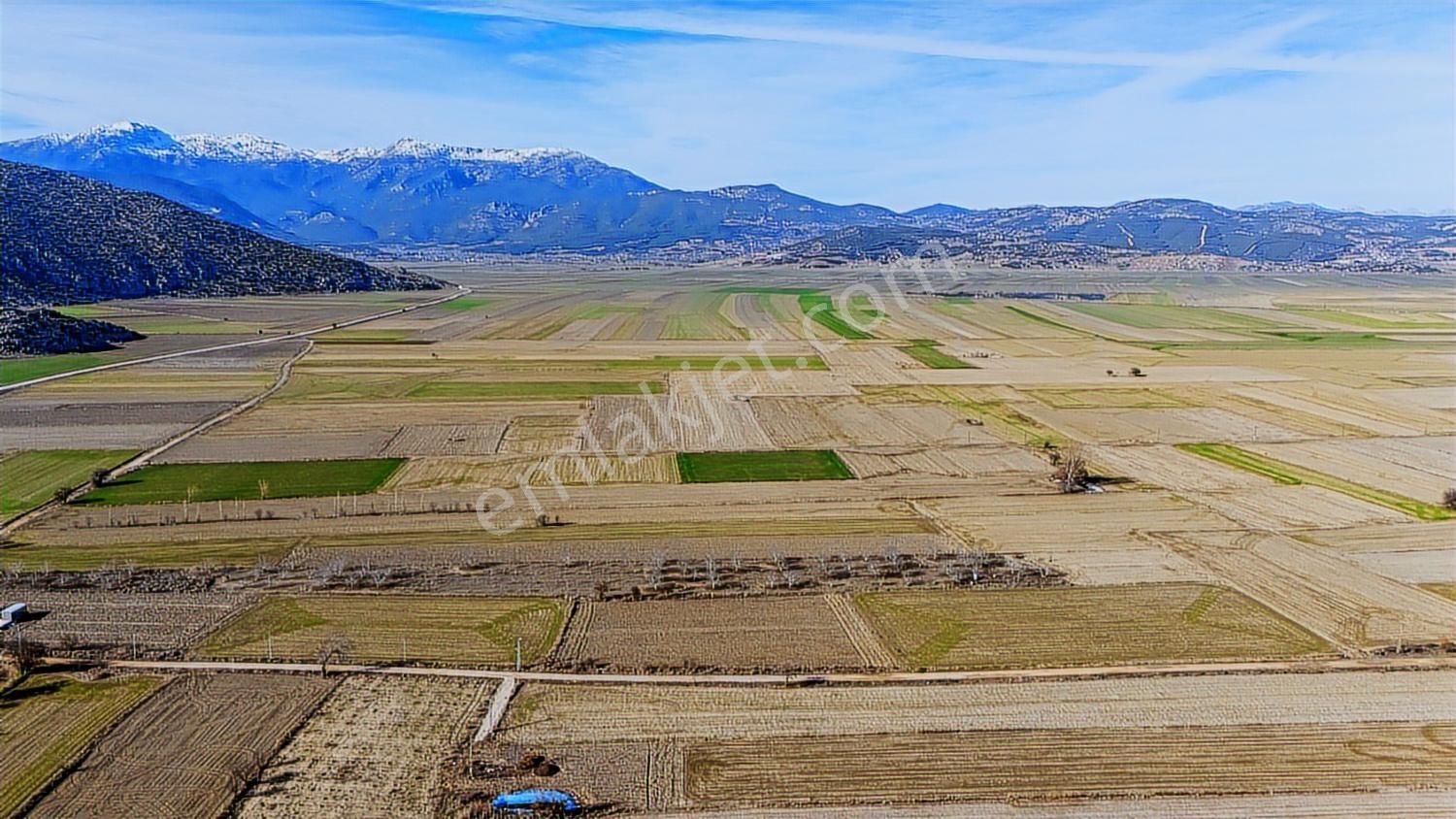 Burdur Bucak Karaaliler Köyü^nde 8237 M2 Satılık Tek Tapu Tarla - Görsel 17
