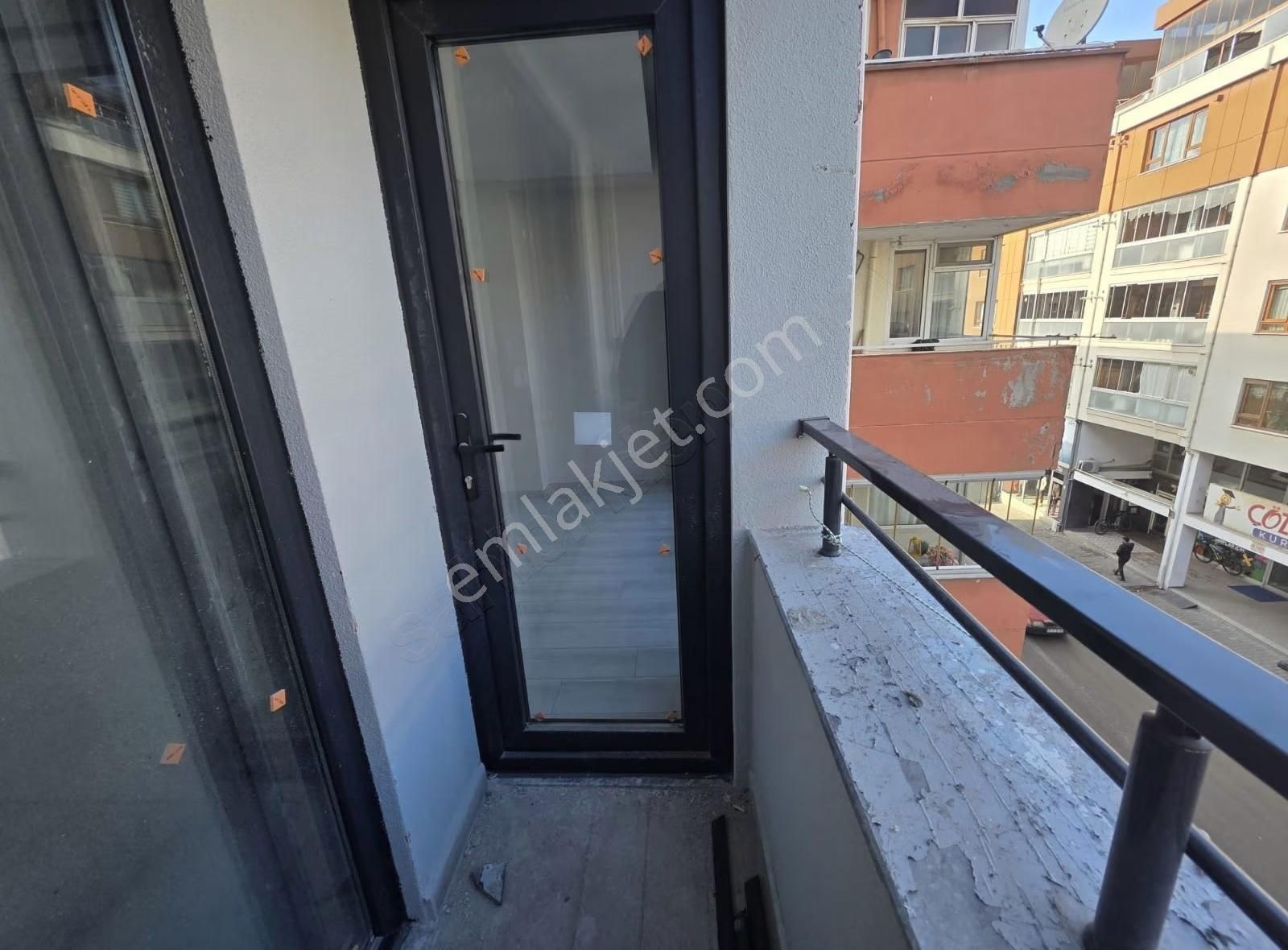 Devlet Hastanesi Yakını Merkezi Konum 2+1 Satılık Daire - Görsel 7