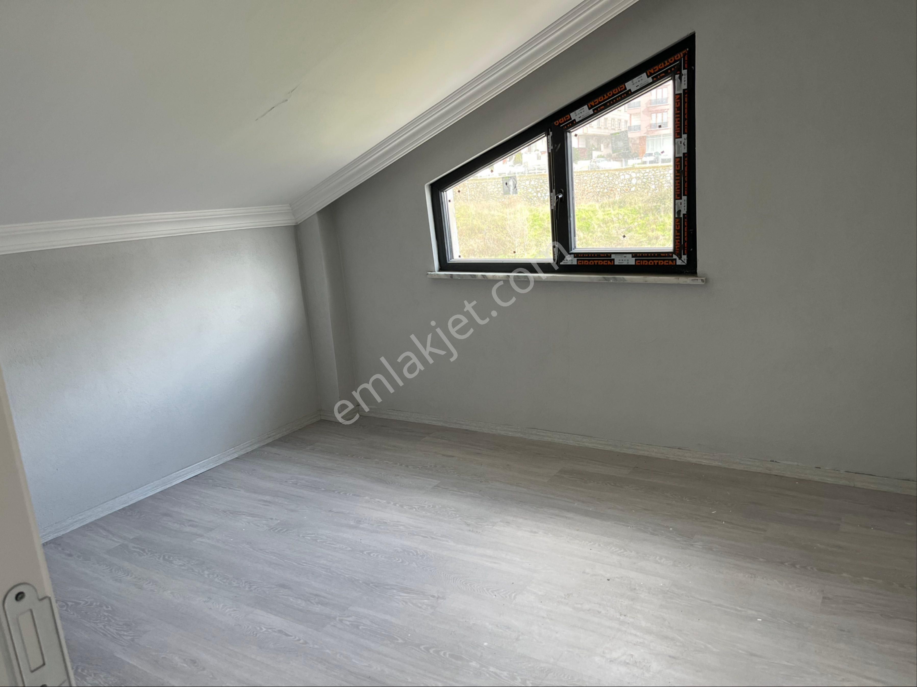 Satılık Dublex 4+1 180m2 Çift Teraslı Gebze Barış Mah - Görsel 14