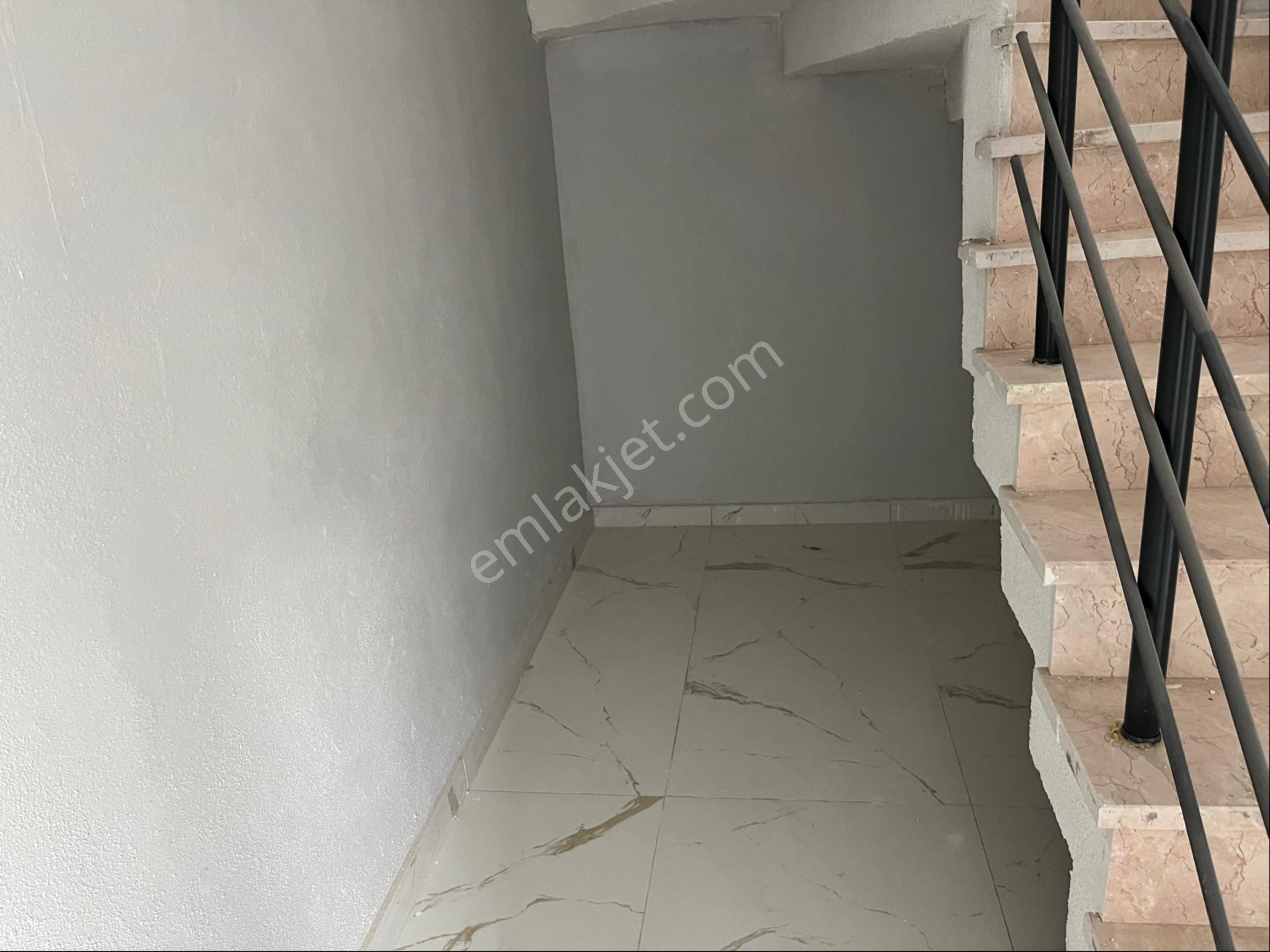 Satılık Dublex 4+1 180m2 Çift Teraslı Gebze Barış Mah - Görsel 9