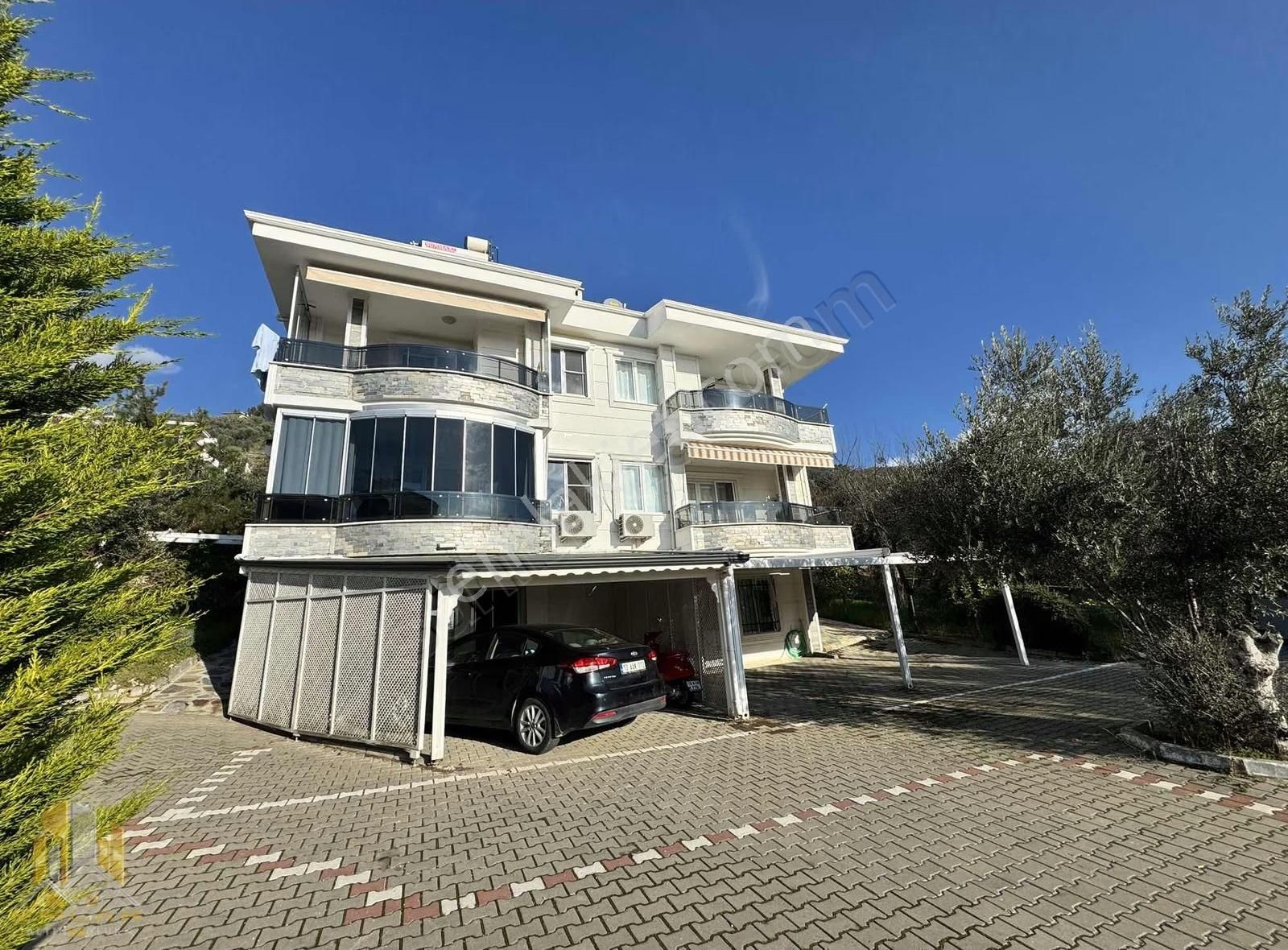 Emlak-58,den Altınolukta 3+2 Trıblex Villa Manzara-doğa-sakinlik