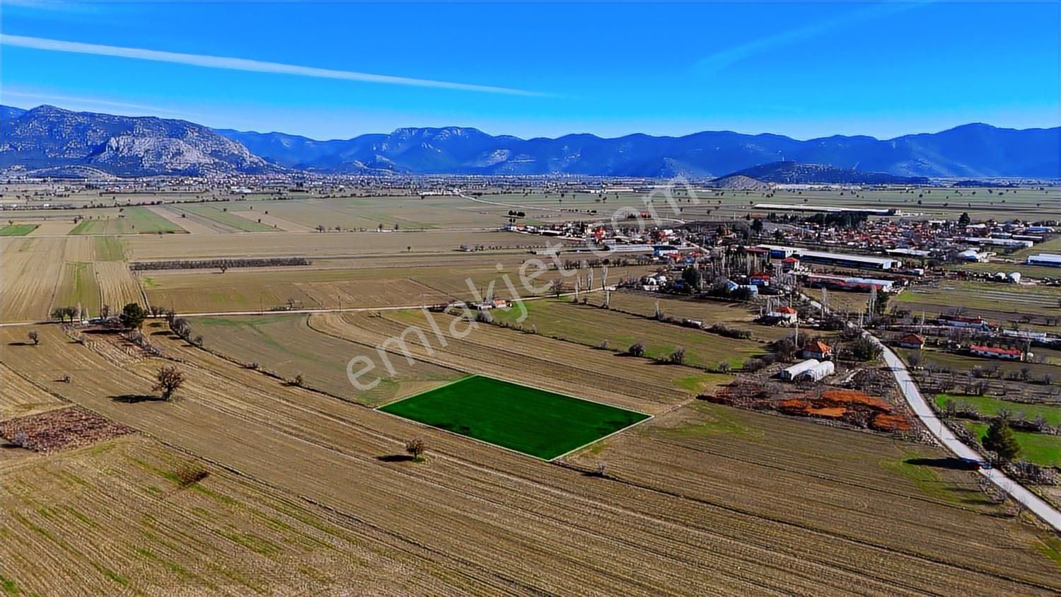Burdur Bucak Karaaliler Köyü'nde 4.819 M2 Satılık Tek Tapu Tarla - Görsel 8