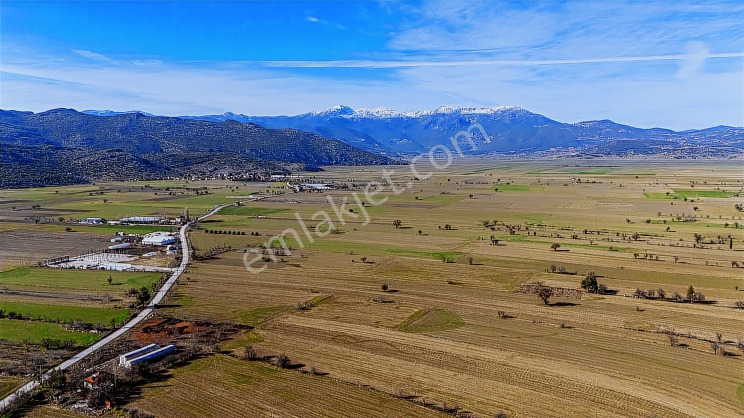 Burdur Bucak Karaaliler Köyü'nde 4.819 M2 Satılık Tek Tapu Tarla - Görsel 10