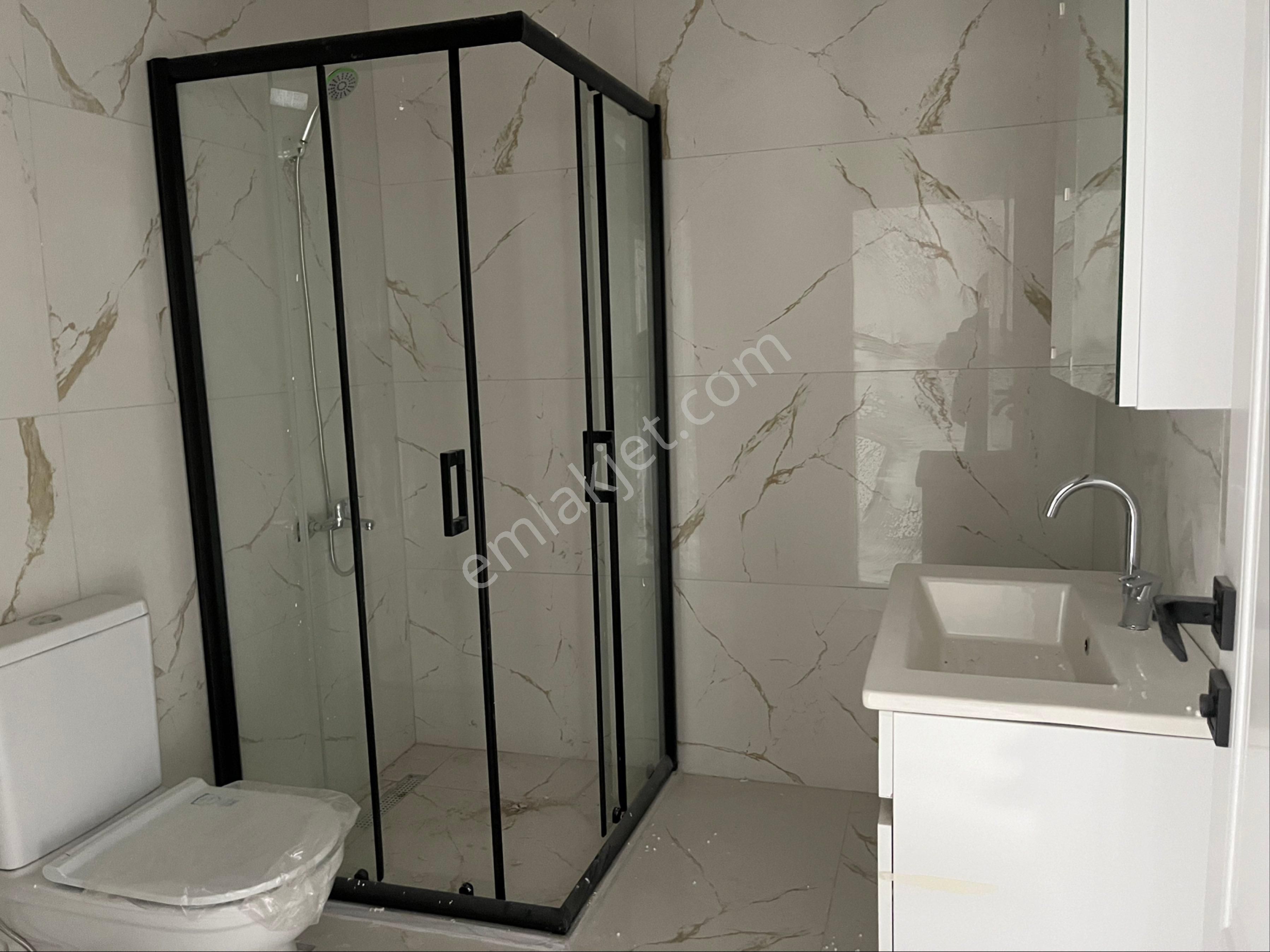 Satılık 2+1 80m2 Arakat Asansörlü Gebze Barış Mah - Görsel 13