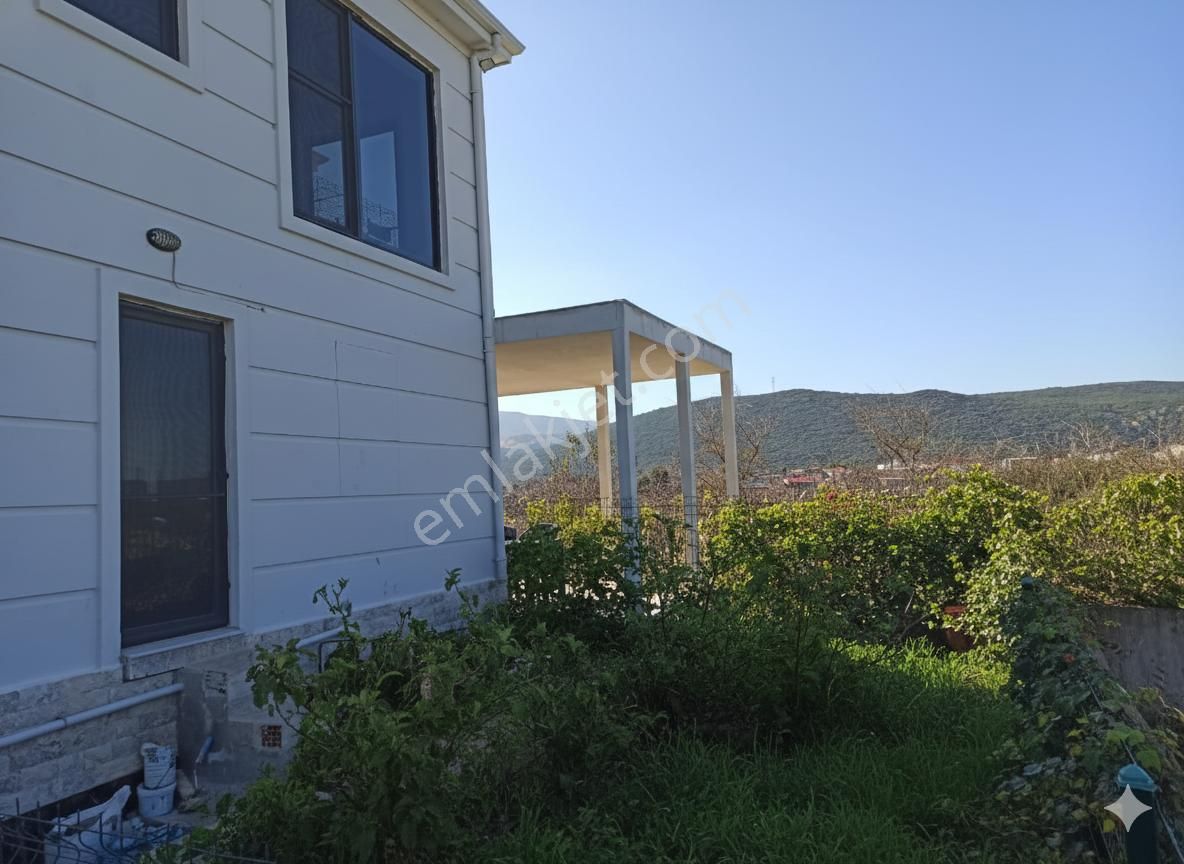 Urla İçmelerde Deniz Manzaralı 4+1 Dubleks Villa - Görsel 4