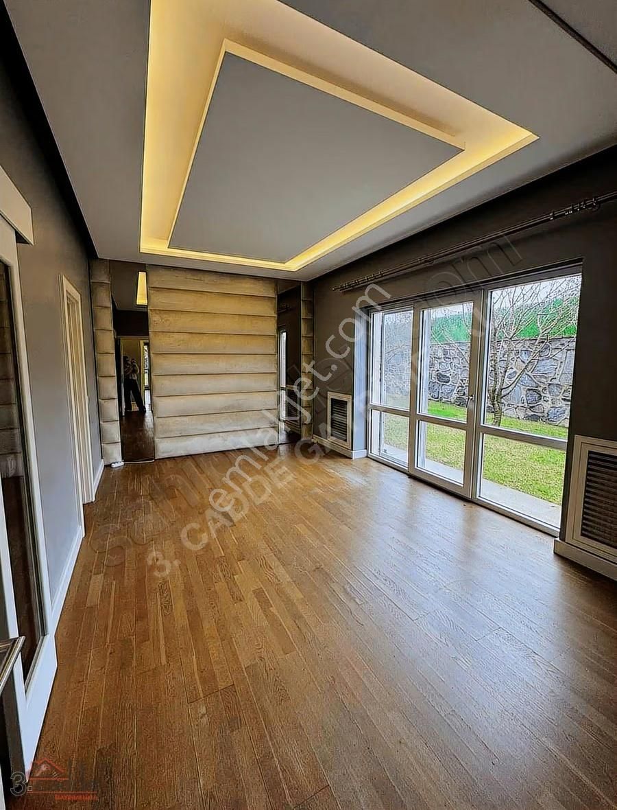 Büyükçekmece Karaağaç Park Village Boş Tadilatlı Köşe Villa - Görsel 15