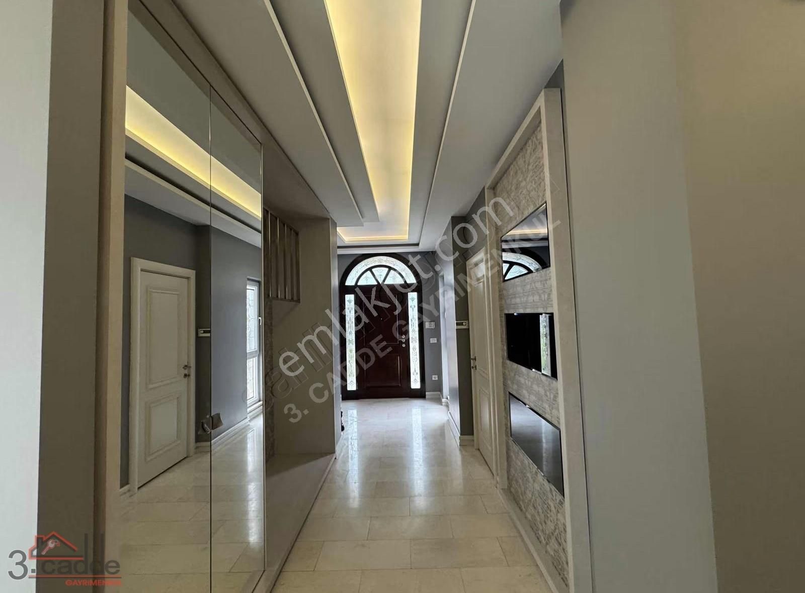 Büyükçekmece Karaağaç Park Village Boş Tadilatlı Köşe Villa - Görsel 3