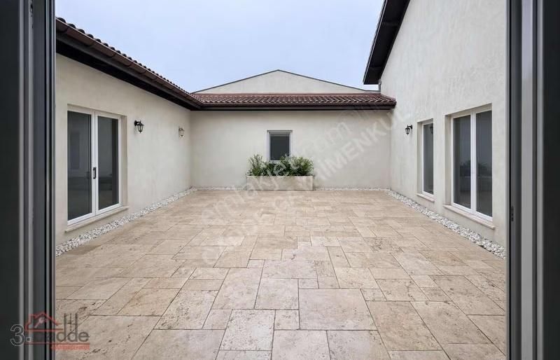 Büyükçekmece Karaağaç Park Village Boş Tadilatlı Köşe Villa - Görsel 12