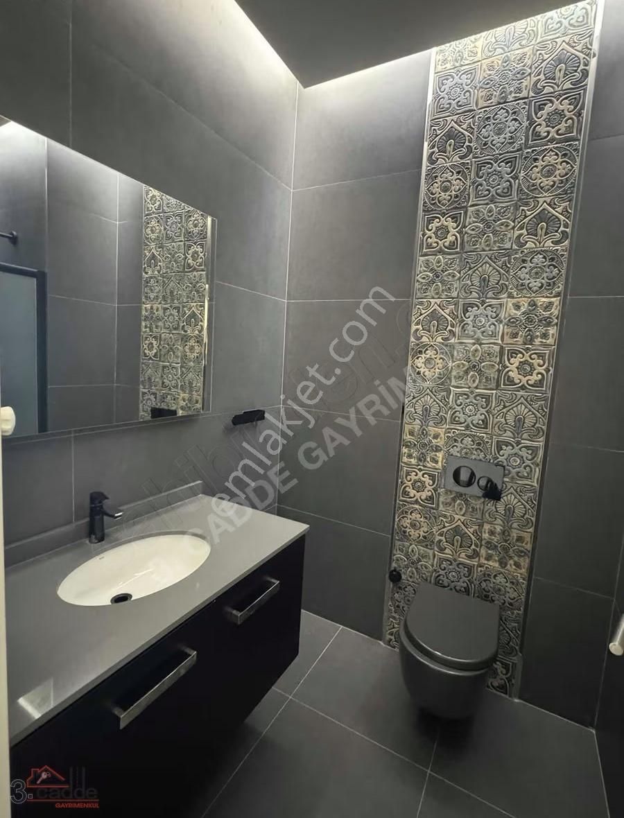 Büyükçekmece Karaağaç Park Village Boş Tadilatlı Köşe Villa - Görsel 24