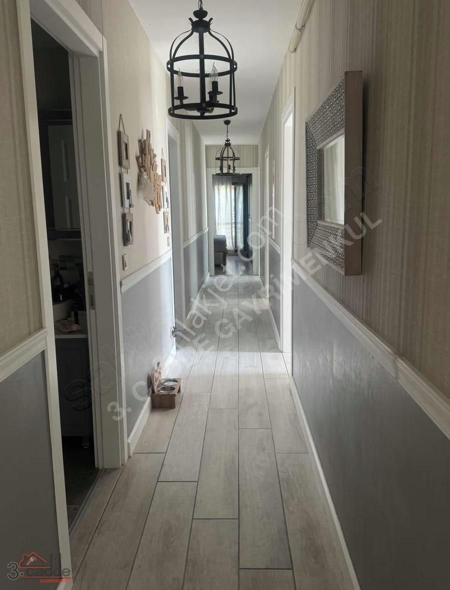 Bahçeşehir Kelebekler Vadisi Kısa Kat Tadilatlı 3+1 - Görsel 26