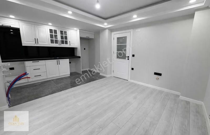 Yakuplu'da Sıfır, Bahçe Katı 2+1 Daire: Ferah Ve Aydınlık - Görsel 34