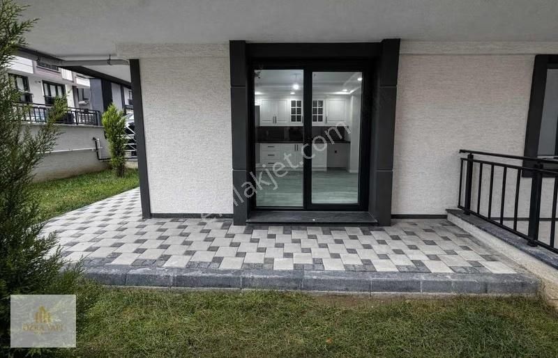 Yakuplu'da Sıfır, Bahçe Katı 2+1 Daire: Ferah Ve Aydınlık - Görsel 26