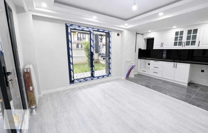 Yakuplu'da Sıfır, Bahçe Katı 2+1 Daire: Ferah Ve Aydınlık - Görsel 12