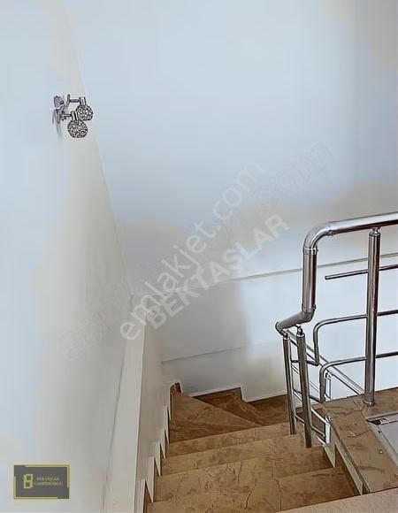 Zümrütevlerde;ulaşımı Kolay,teraslı,çift Banyo+wc (3+2) Dubleks - Görsel 14