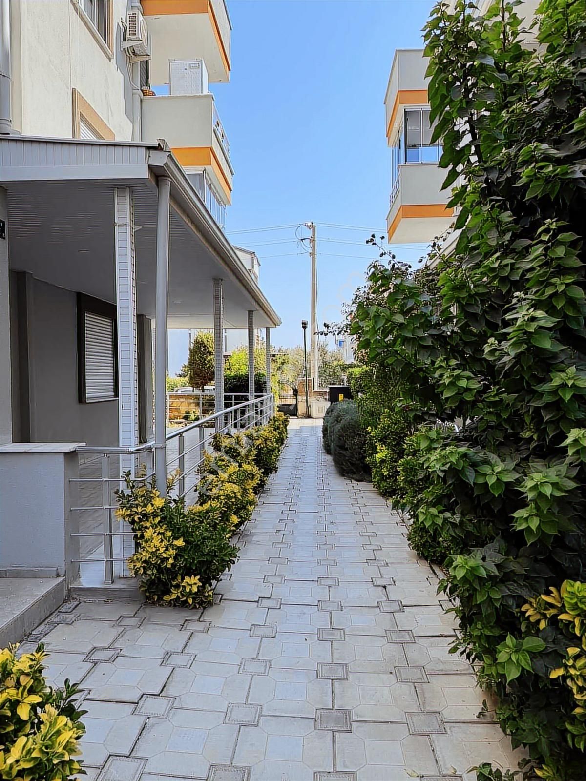 4 + 1 Asansörlü Otoparklı Havuzlu Dubleks Daire - Görsel 15