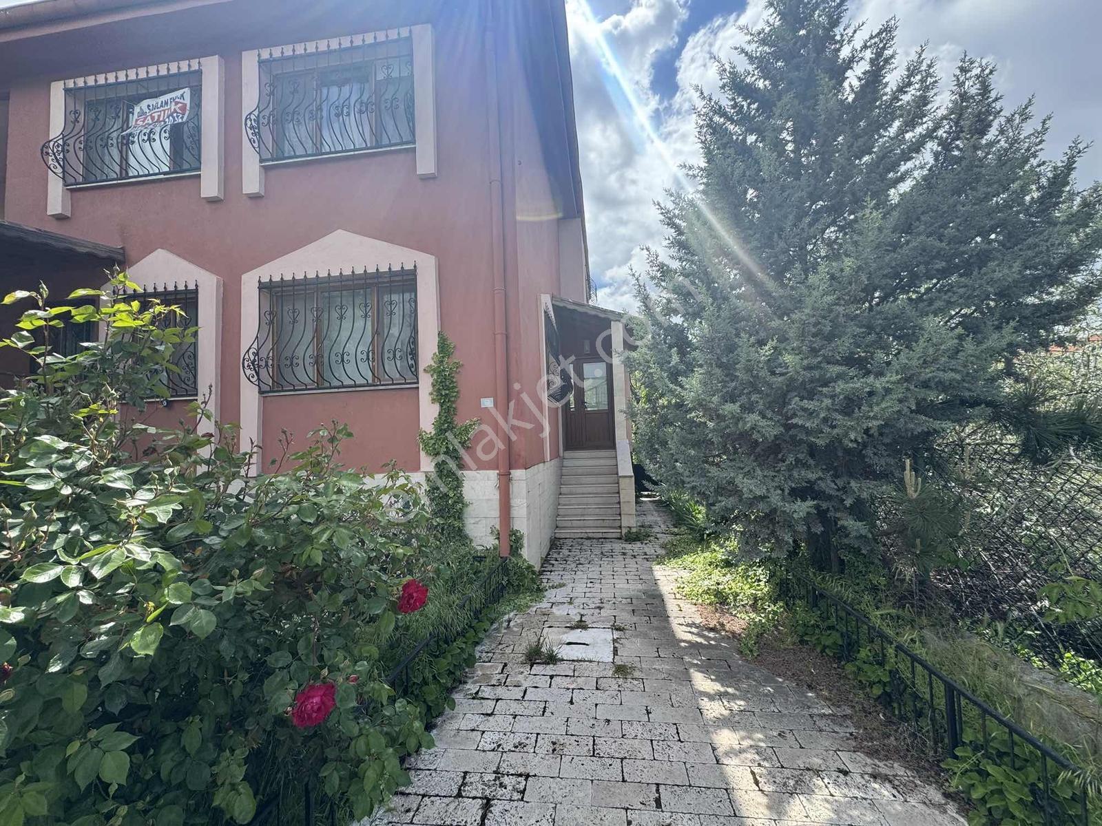 Sağlam Emlaktan Aliihsanpaşada Satılık Dubleks Villa - Görsel 35