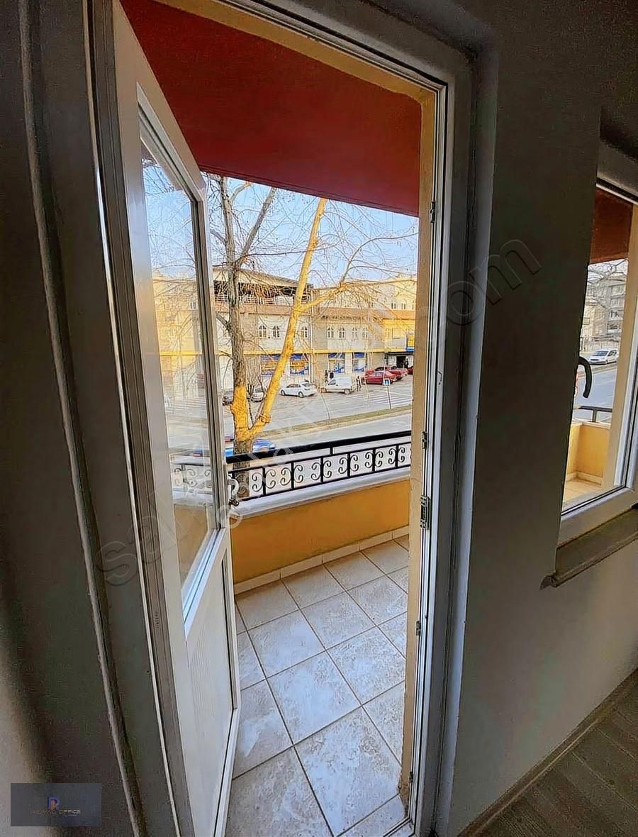 Royal Office | Kestel Merkezde Satılık 2+1 105 M2 Daire - Görsel 4